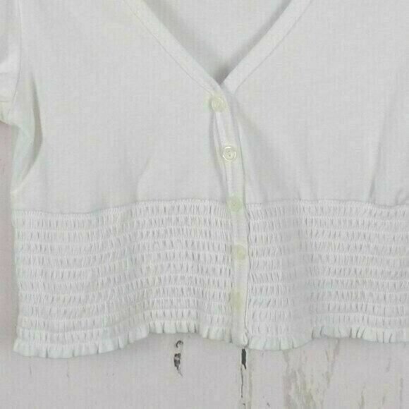 💰3/$25 Papaya Women's Crop Top Topper White Shirred Ruched Sleeves Jrs S NWT - Picture 4 of 7